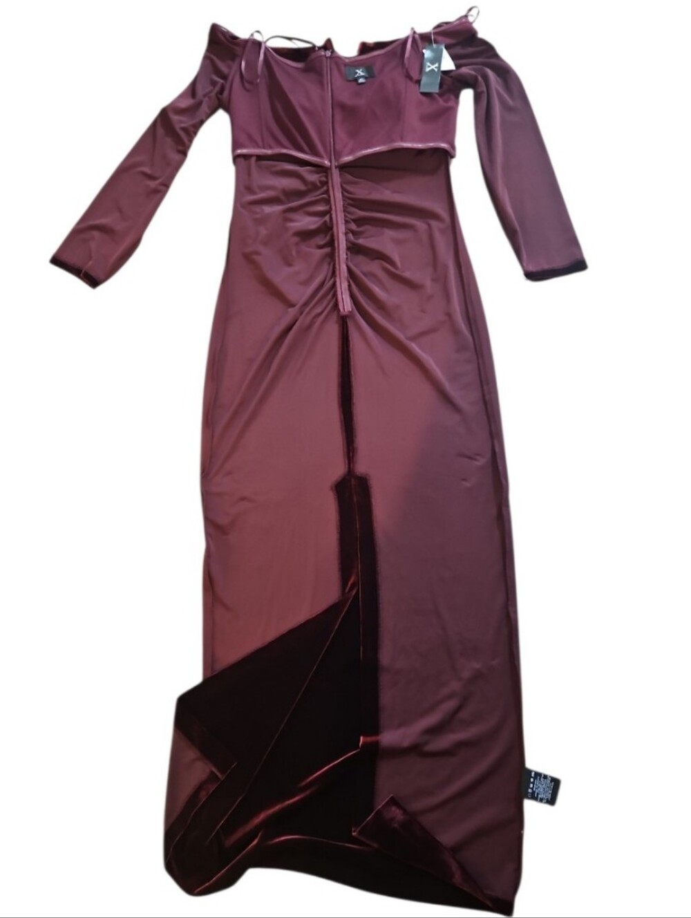 XSCAPE Burgundy Velvet Off The Shoulder Long Sleeve Gown Size 14 - Picture 11 of 12